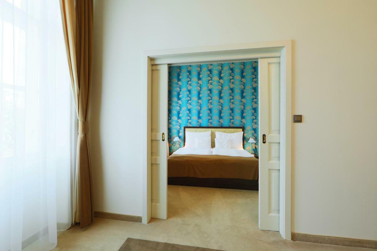 Ipoly Hotel Boutique Rooms & Suites Balatonfured Exterior photo