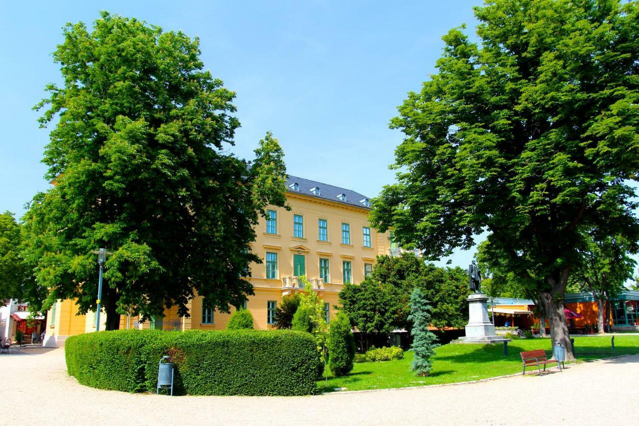 Ipoly Hotel Boutique Rooms & Suites Balatonfured Exterior photo